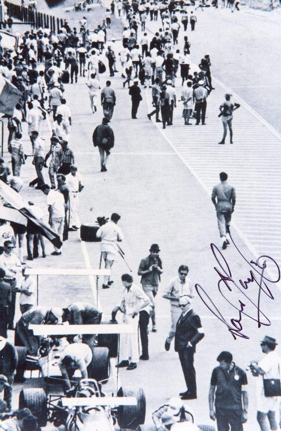 Sam Tingle Autograph Autogramm | ID 6711907025045