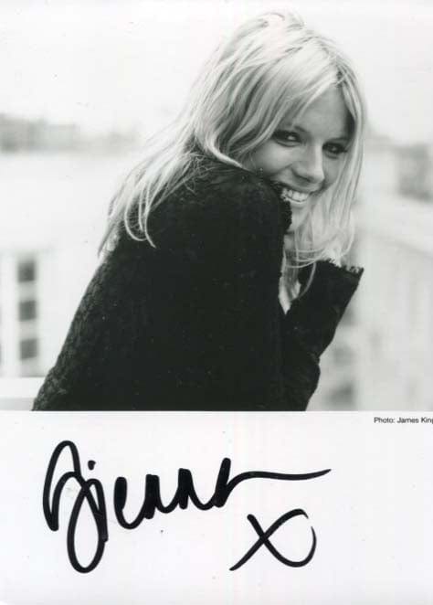 Sienna  Miller Autograph Autogramm | ID 7493632884885