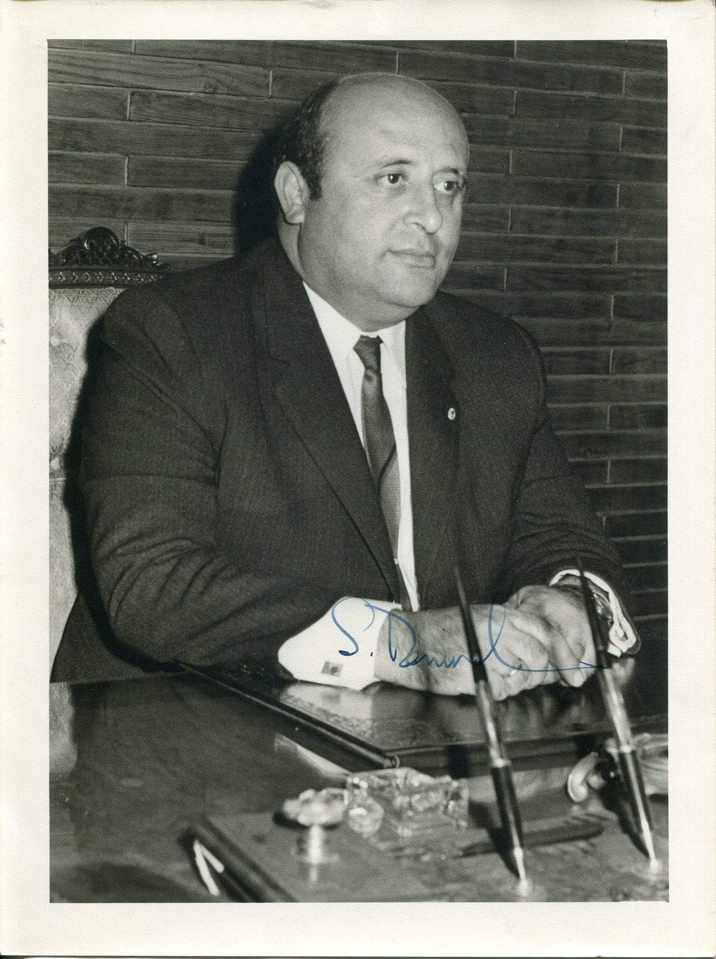 Demirel, Süleyman autograph