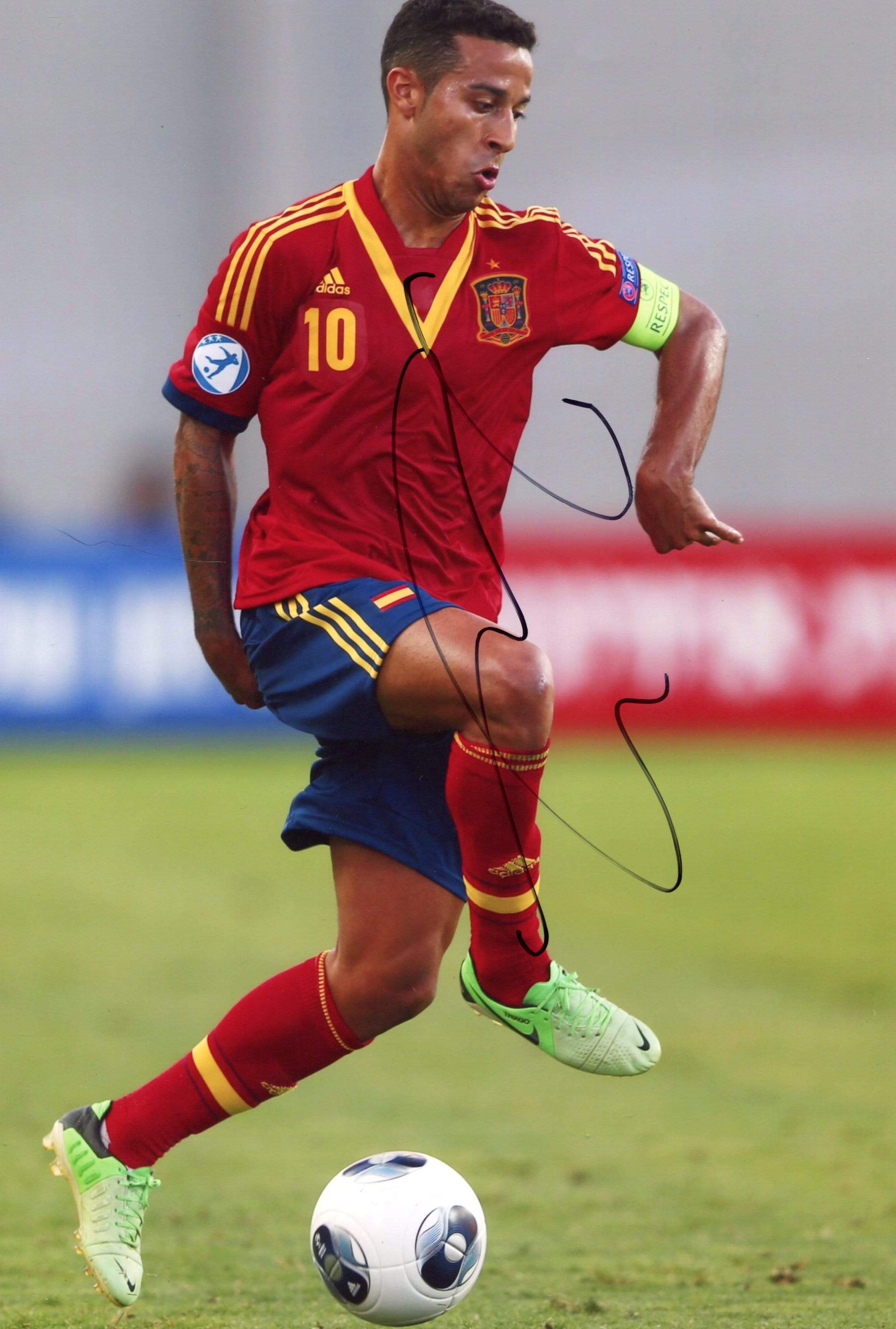 Alcántara, Thiago autograph