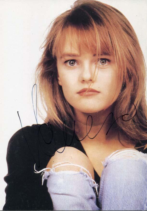 Vanessa Paradis Autograph Autogramm | ID 7112532459669