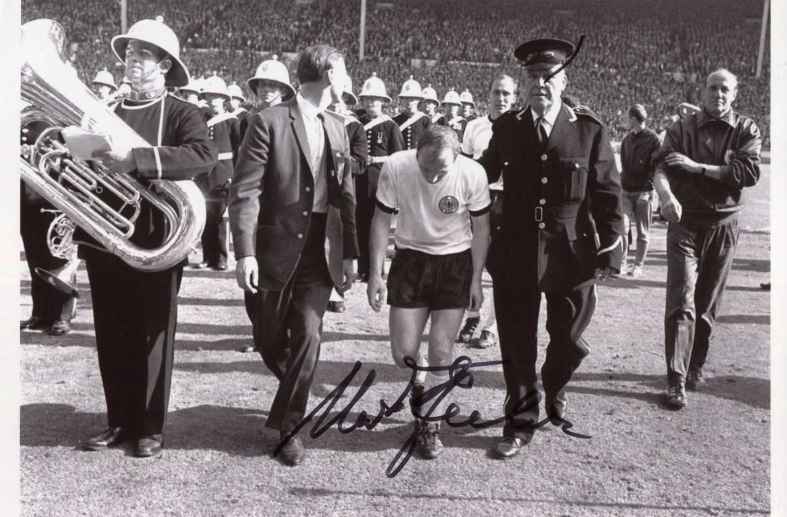 Uwe Seeler Autograph Autogramm | ID 15399437599101