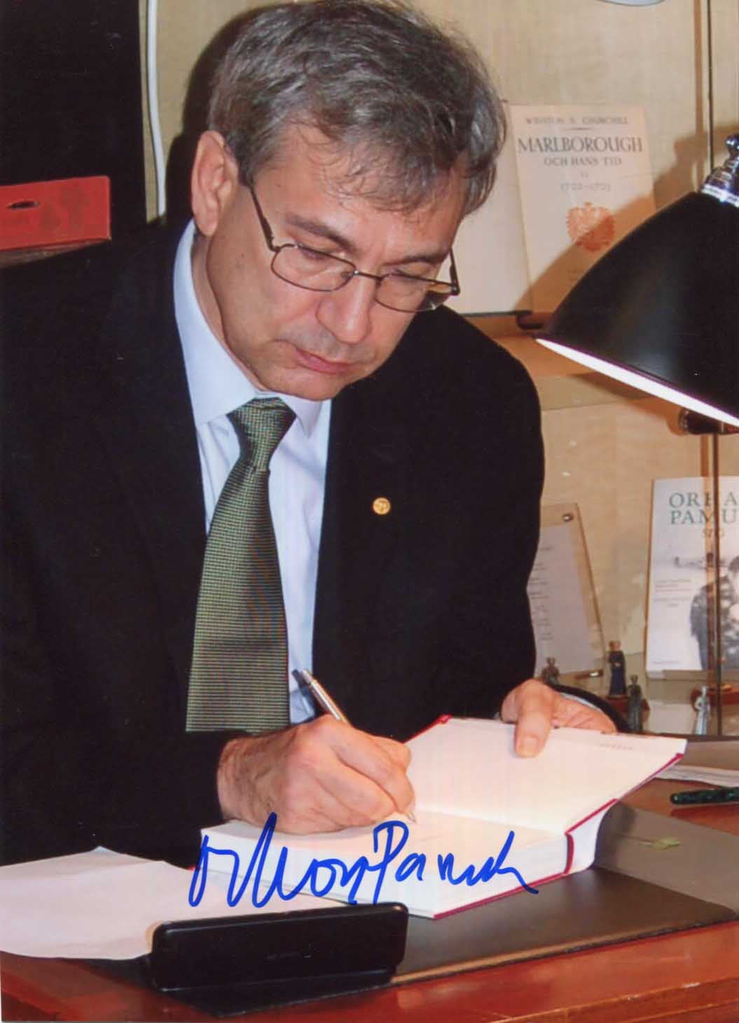 Ferit Orhan Pamuk Autograph Autogramm | ID 15495441580413