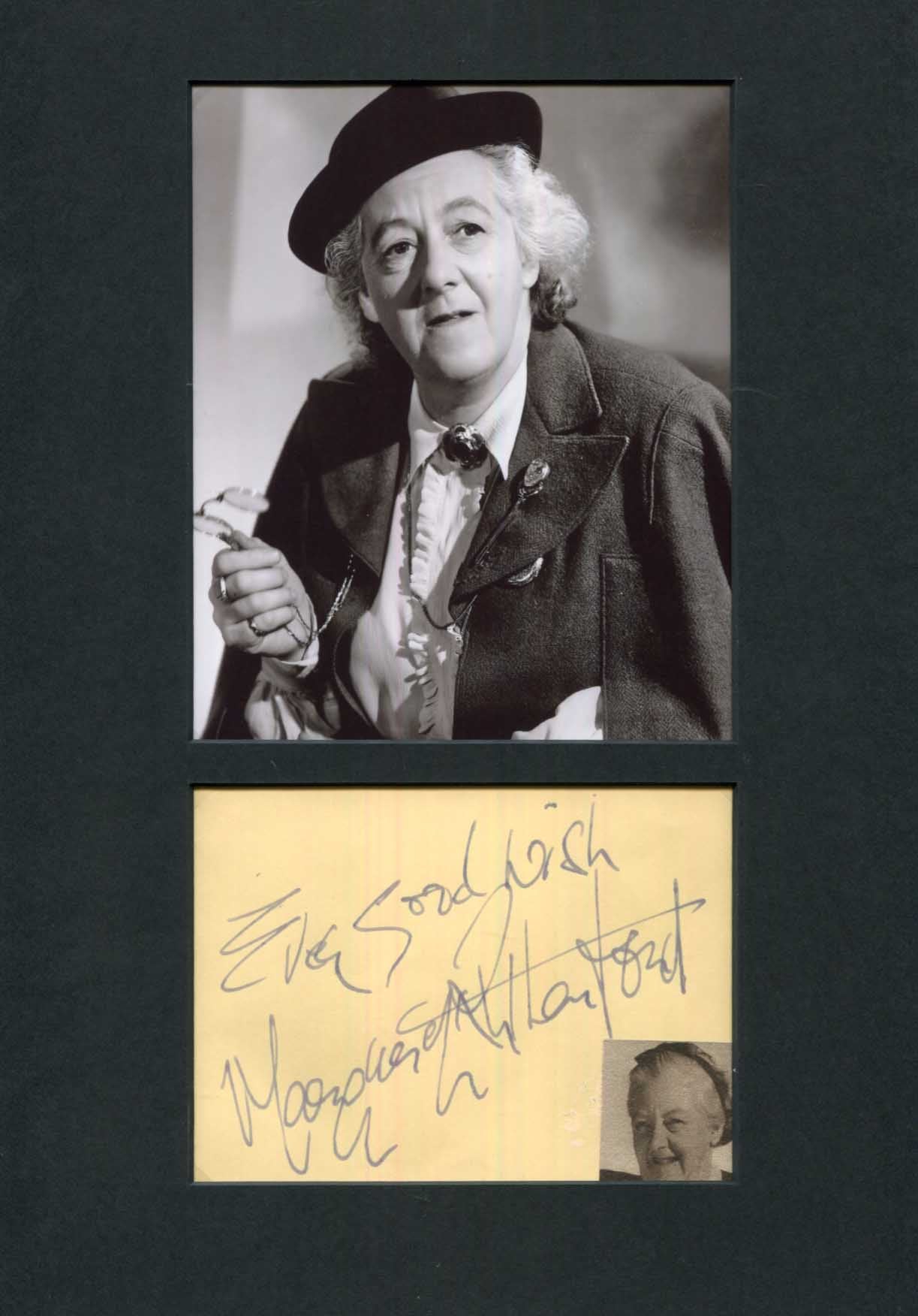 Margaret Rutherford Autograph Autogramm | ID 15605099594109