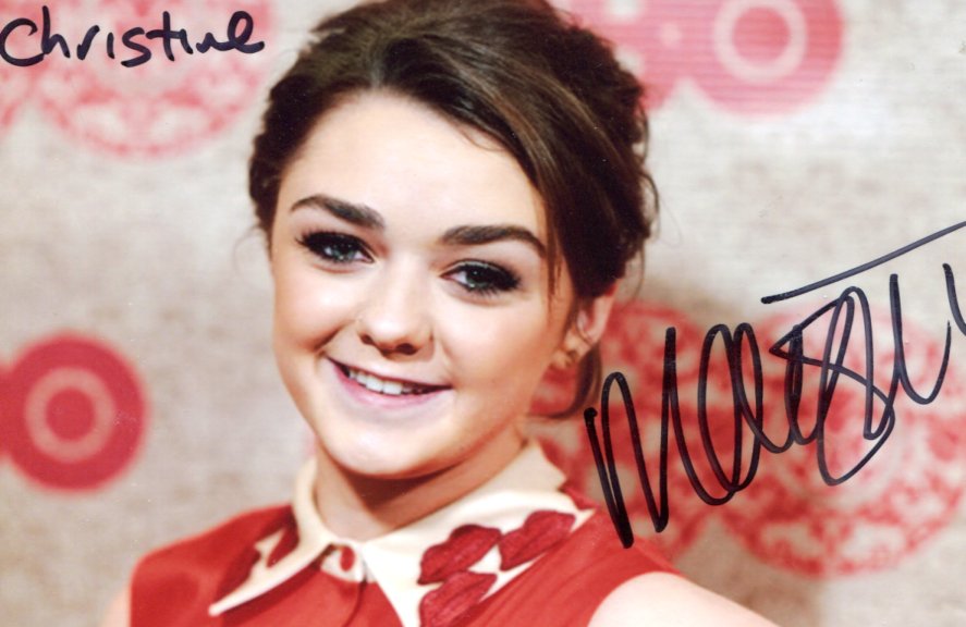 Maisie Williams Autograph Autogramm | ID 15613722788221