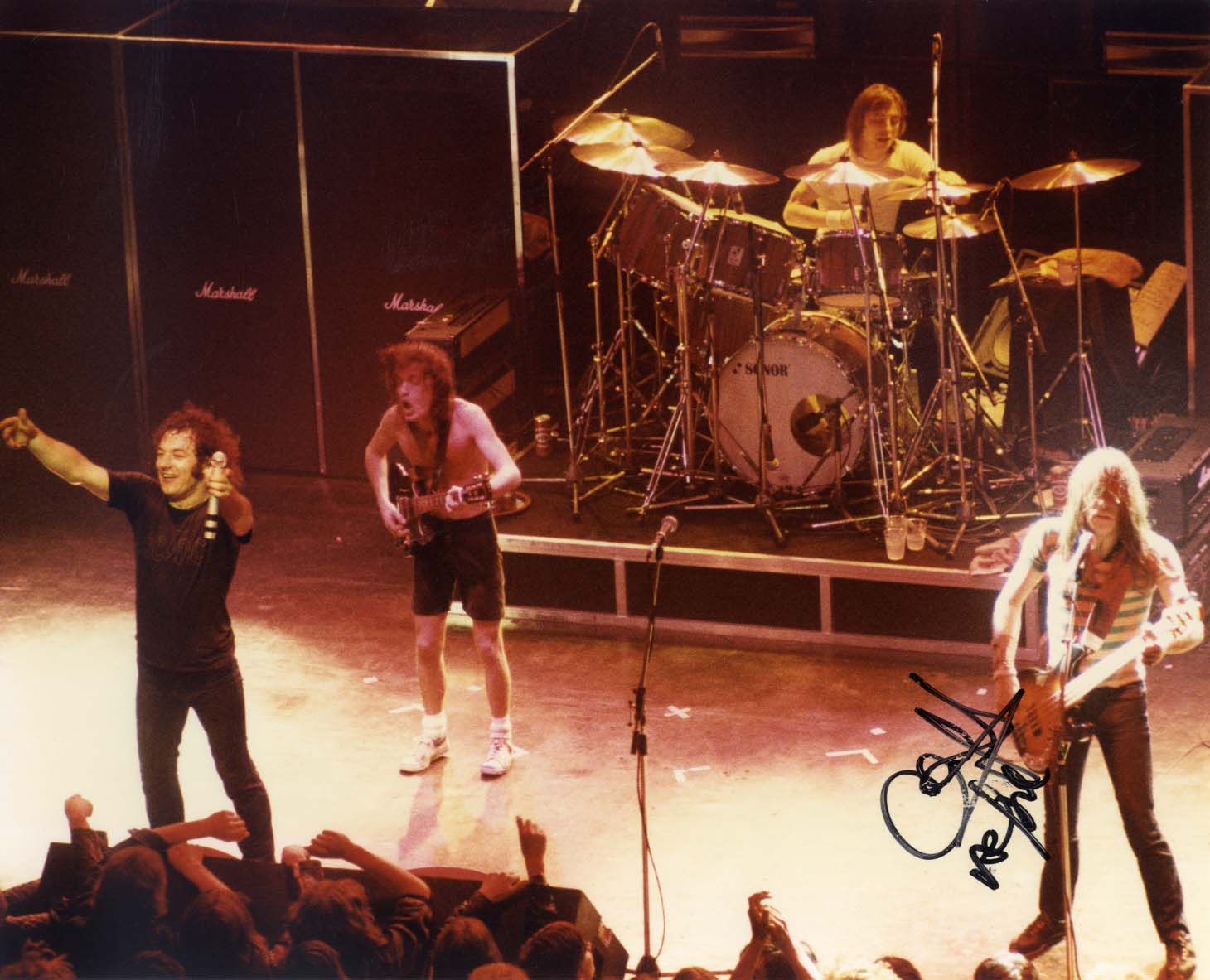 Cliff Williams Autograph Autogramm | ID 15639601807741