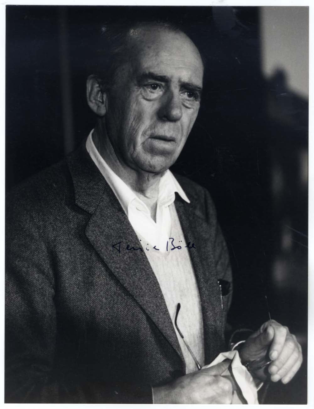 Heinrich Böll Autograph Autogramm | ID 15779016376701