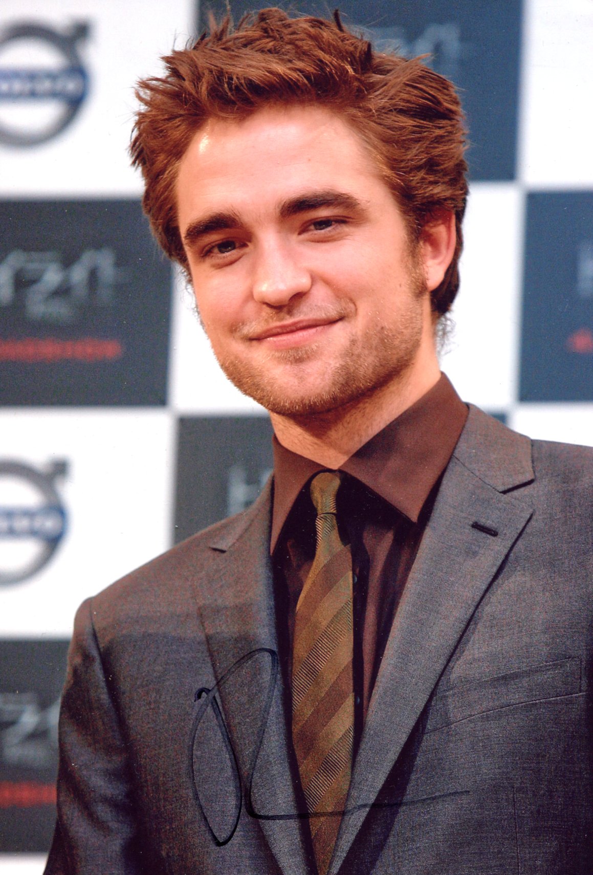 Robert Pattinson Autograph Autogramm | ID 15785767174525