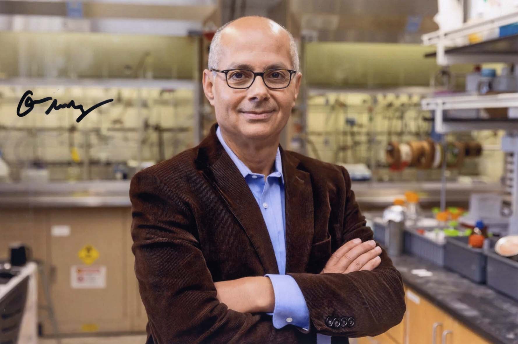 Omar Yaghi Autograph Autogramm | ID 15796432929149