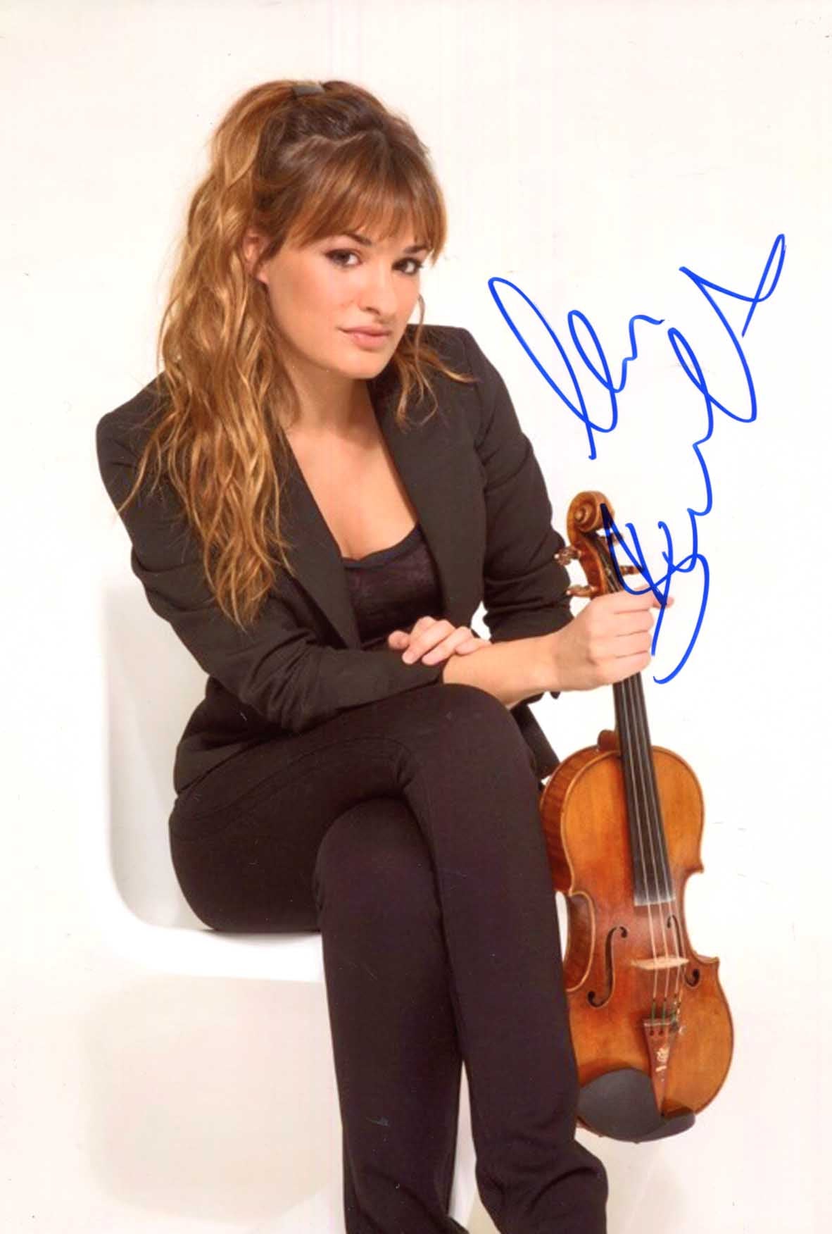 Nicola Benedetti Autograph Autogramm | ID 15807830262141