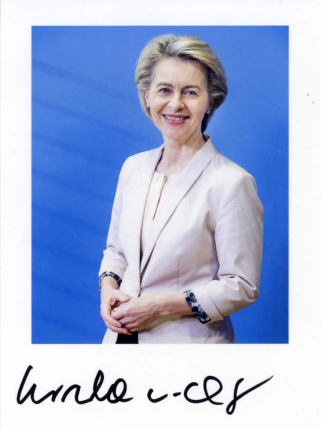 Ursula von der Leyen Autograph Autogramm | ID 15809268777341