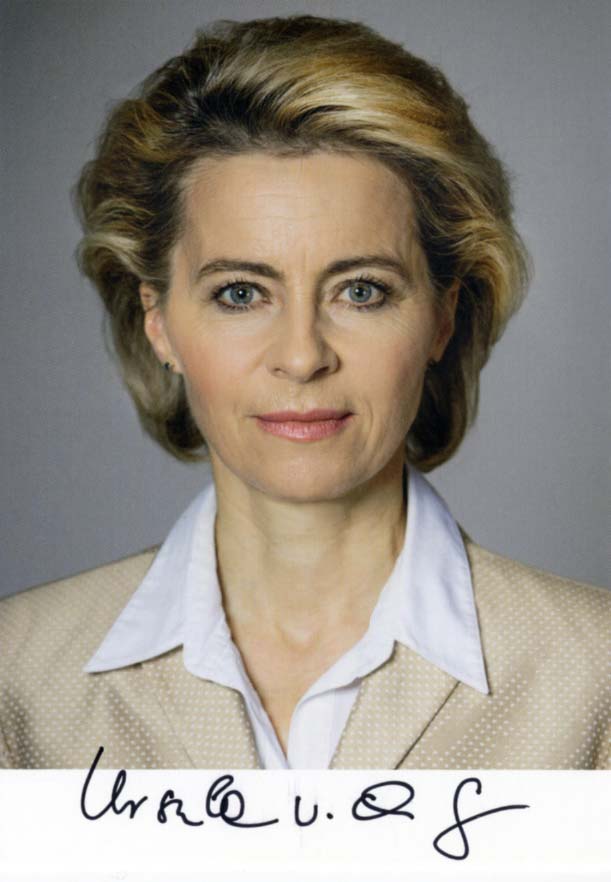 Ursula von der Leyen Autograph