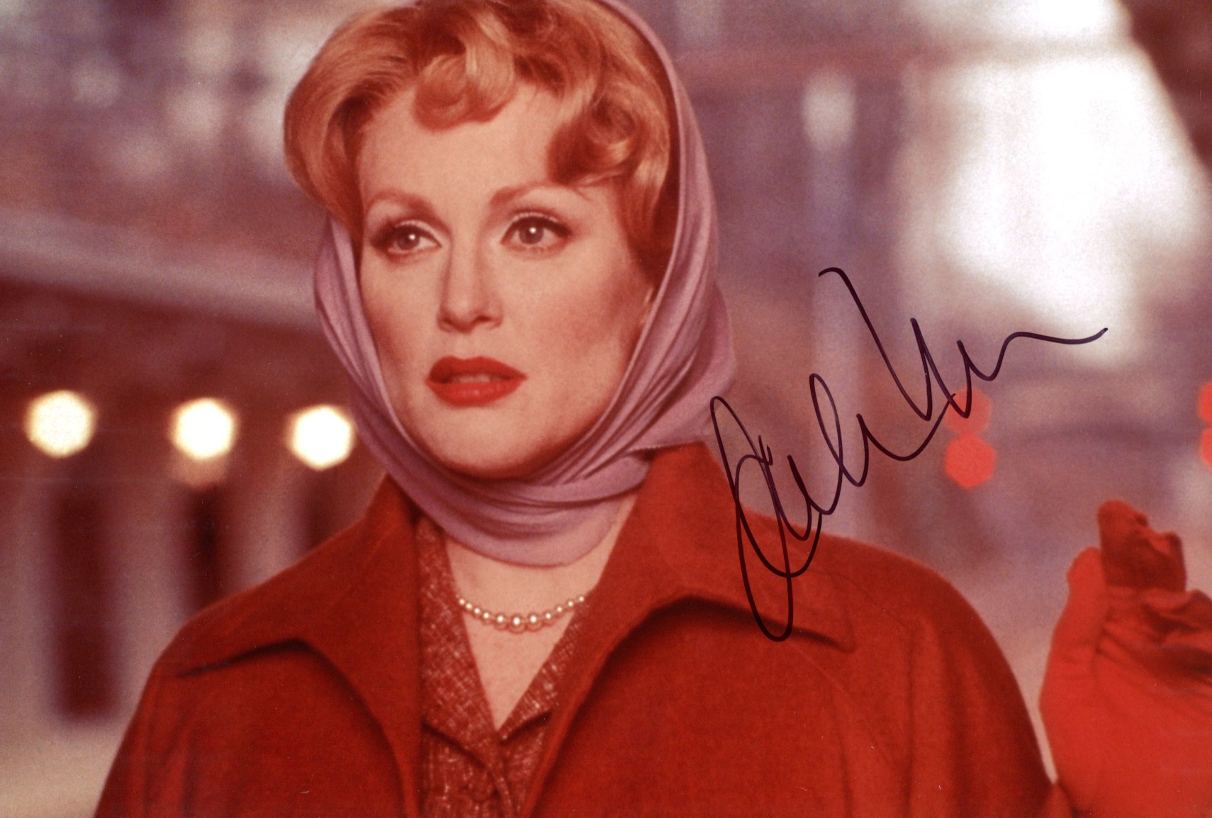 Julianne Moore Autograph Autogramm | ID 15895240212861
