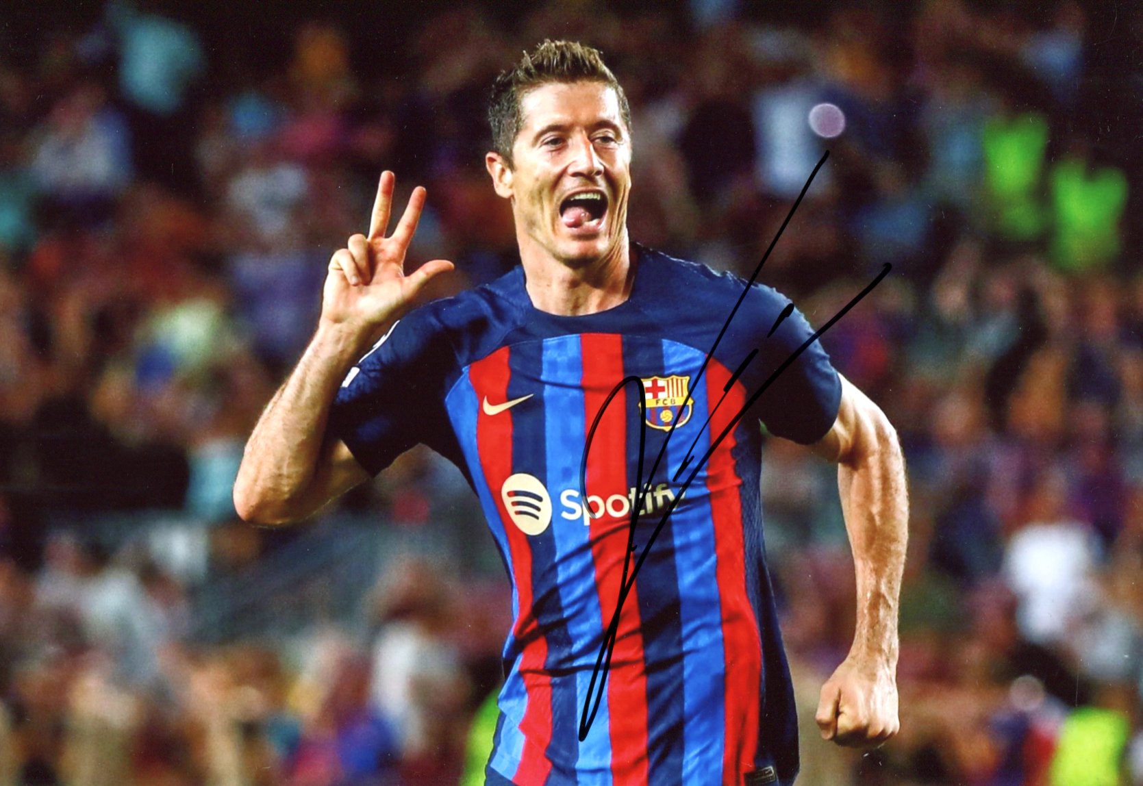 Robert Lewandowski Autograph