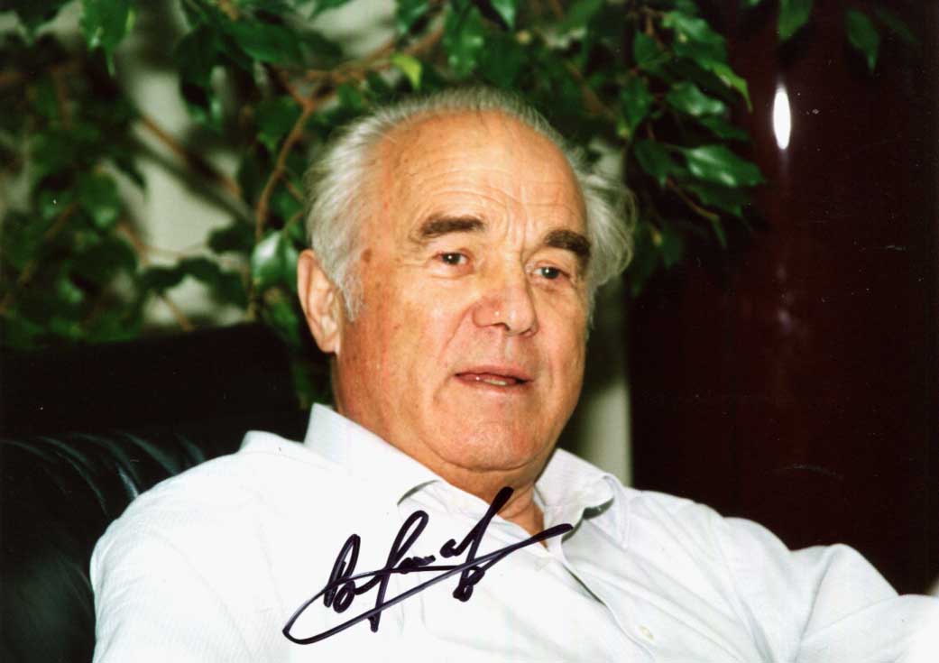 Vitaliy Andriyovych Masol Autograph Autogramm | ID 15923917029757