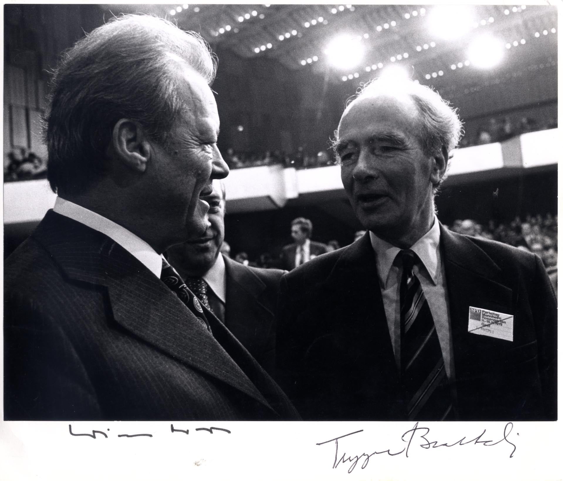 Willy Brandt & Trygve Bratteli Autographs