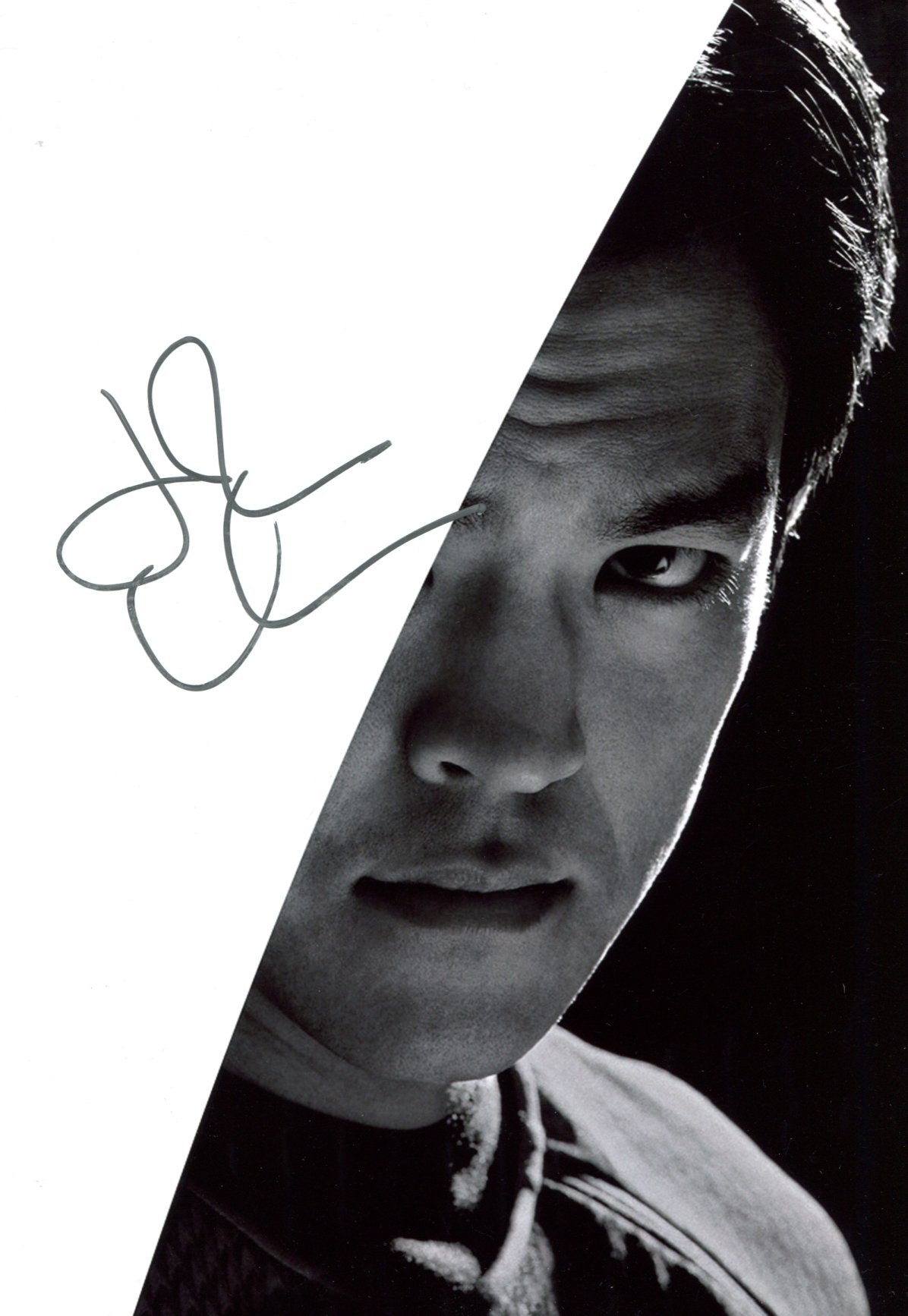 John Cho Autograph Autogramm | ID 15930986922365