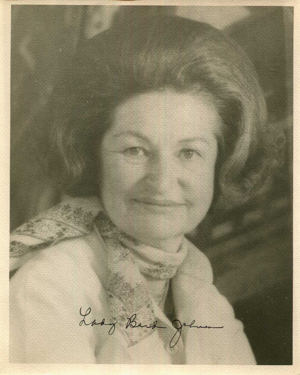 Claudia Alta `Lady Bird` Johnson Autograph Autogramm | ID 15961702531453