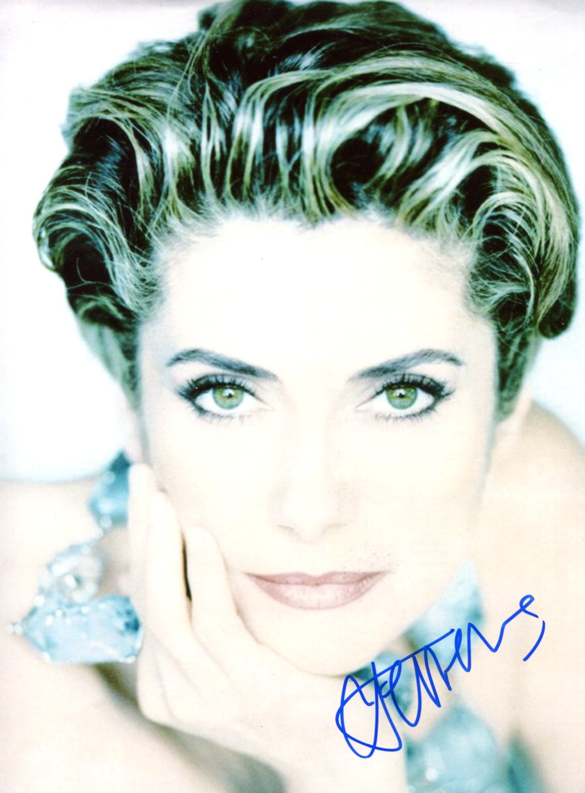 Catherine Deneuve Autograph Autogramm | ID 15963669528957