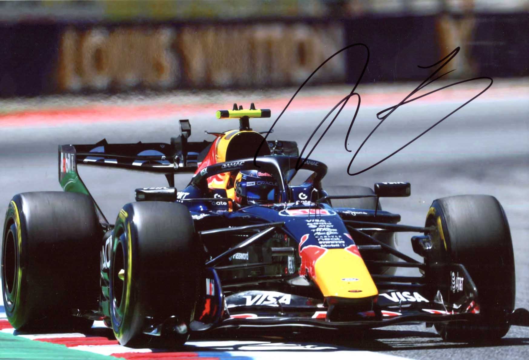 Ayumu Iwasa Autograph Autogramm | ID 15970767143293