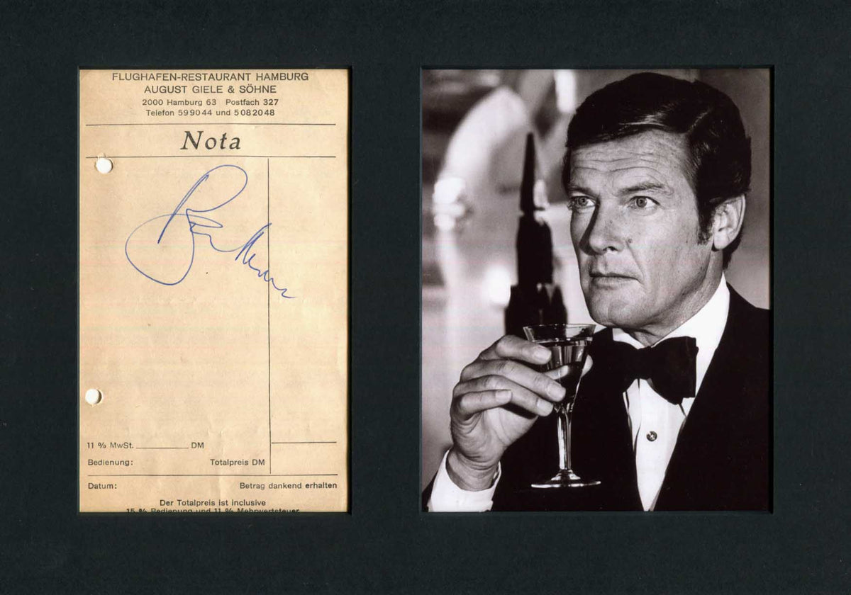 Roger Moore Autograph Autogramm | ID 16005160632701