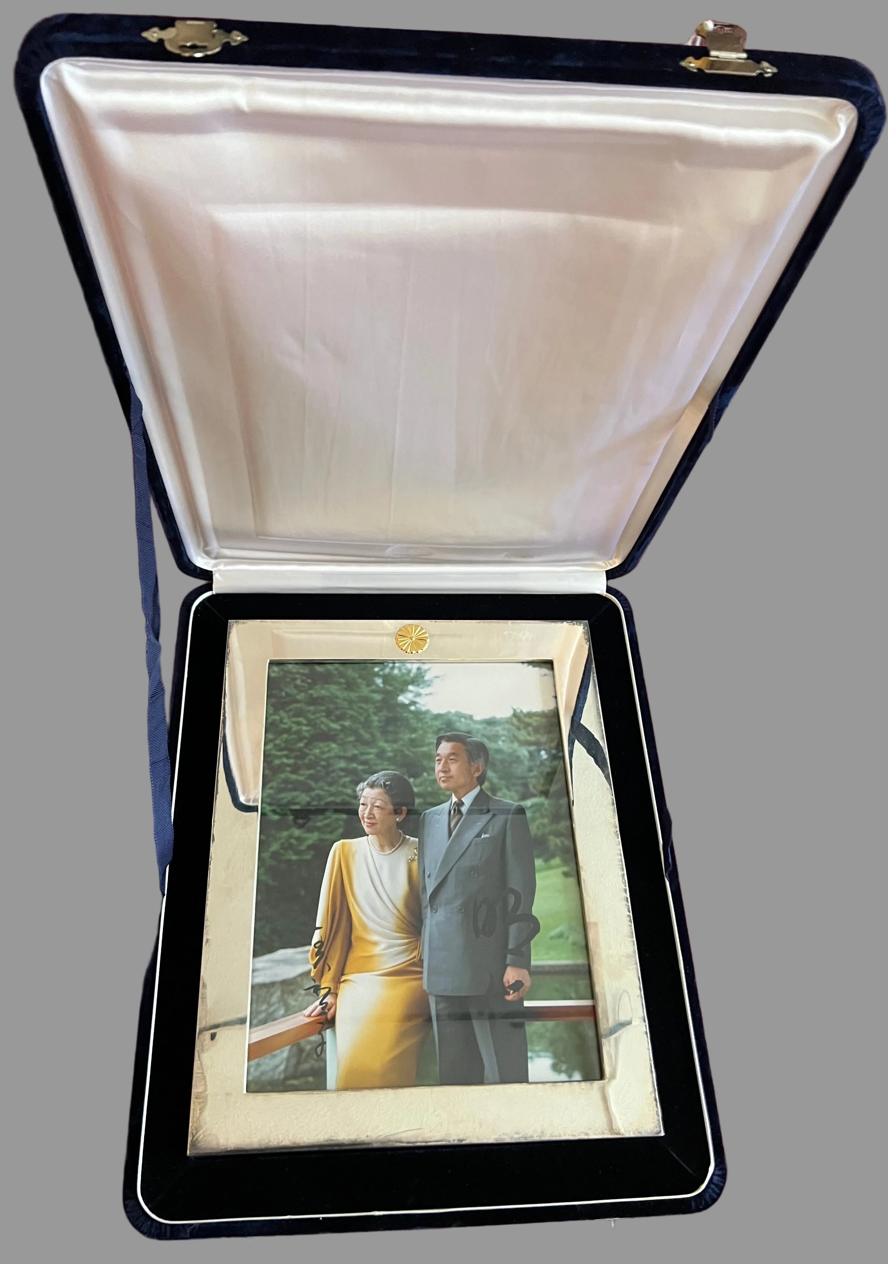 Emperor Akihito & Empress Michiko Autographs