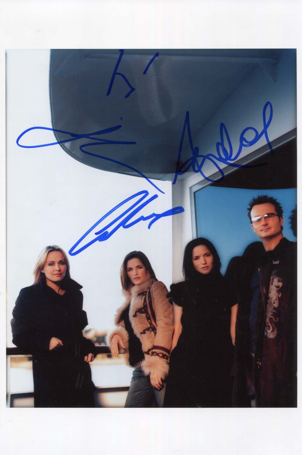 Andrea &amp; Caroline &amp; Jim &amp; Sharon Corr Autograph Autogramm | ID 8256299794581