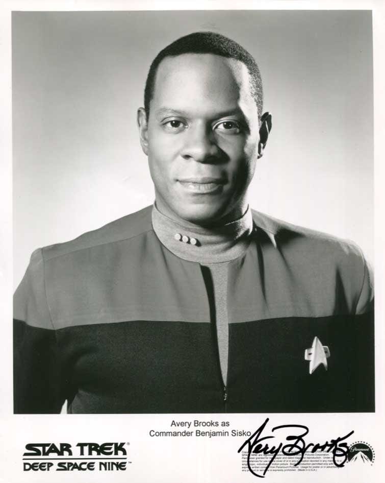 Avery  Brooks Autograph Autogramm | ID 8441252216981