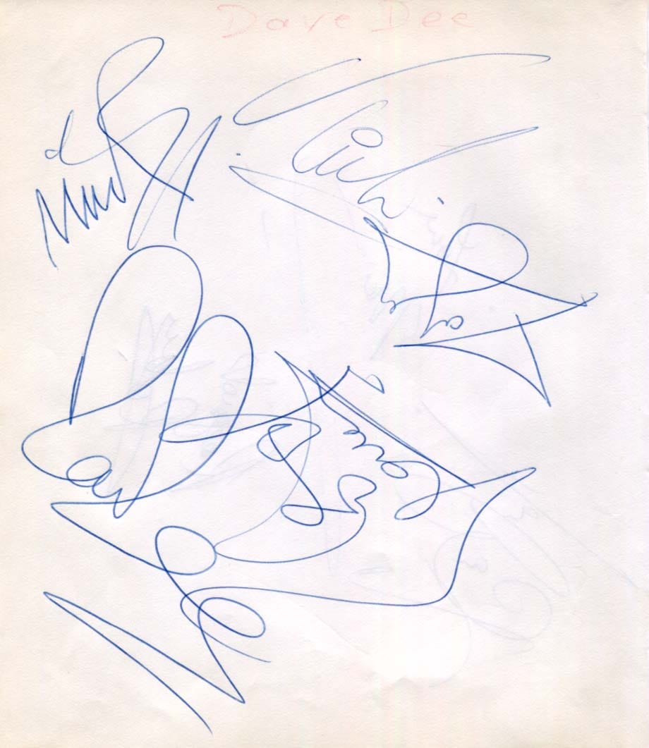 Barry, Robin &amp; Maurice Gibb Autograph Autogramm | ID 8306023891093