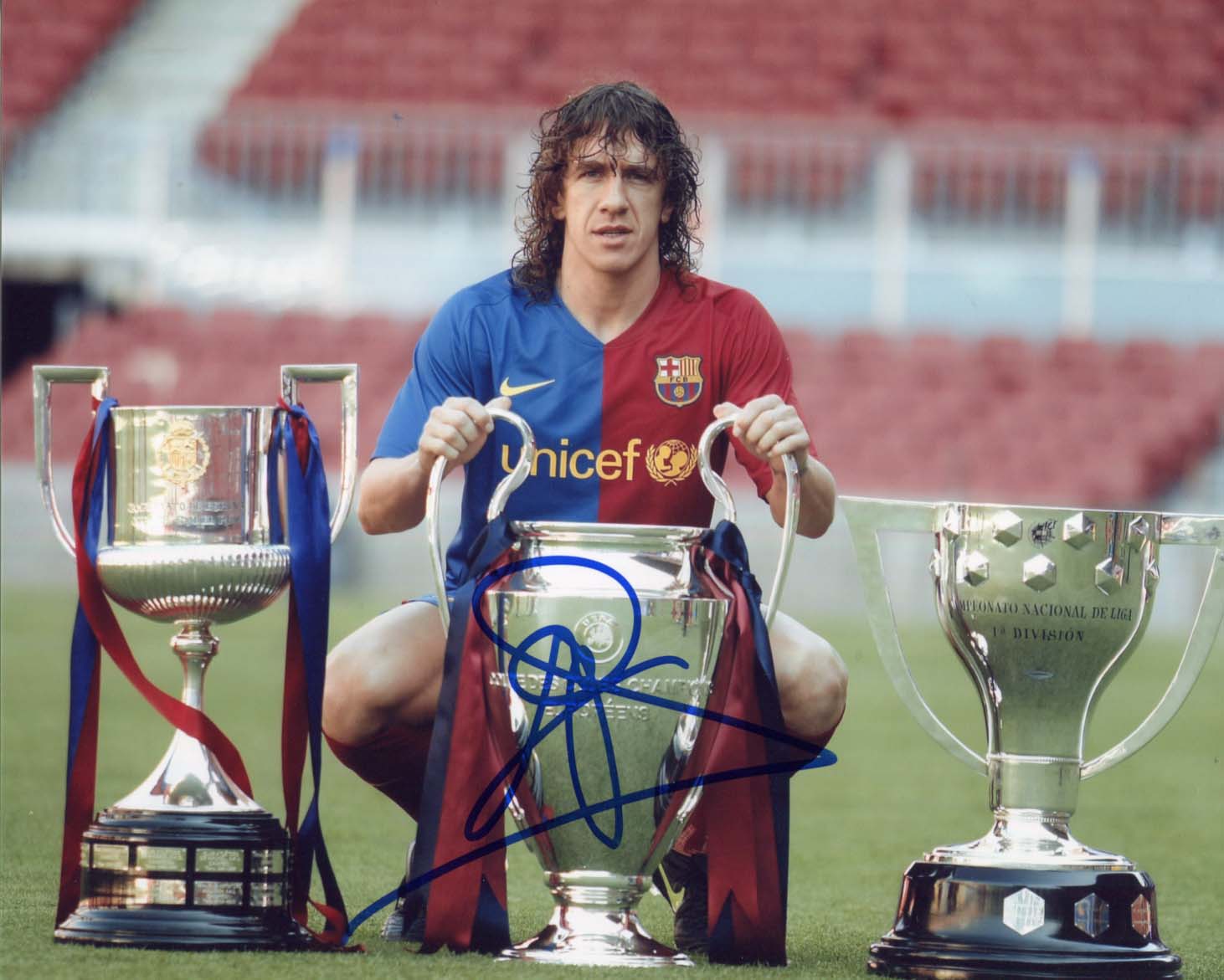 Carles  Puyol Autograph Autogramm | ID 8156032565397