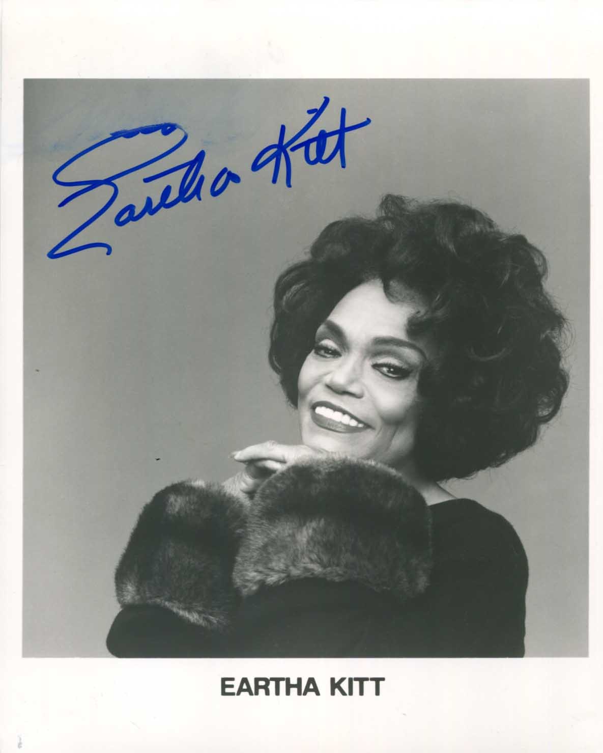 Eartha  Kitt Autograph Autogramm | ID 14601316499837