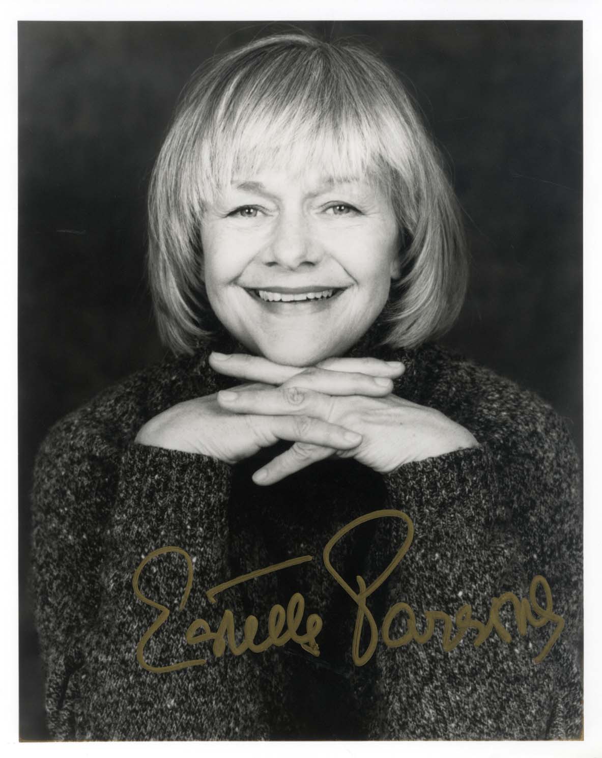 Estelle Parsons autograph, signed photo