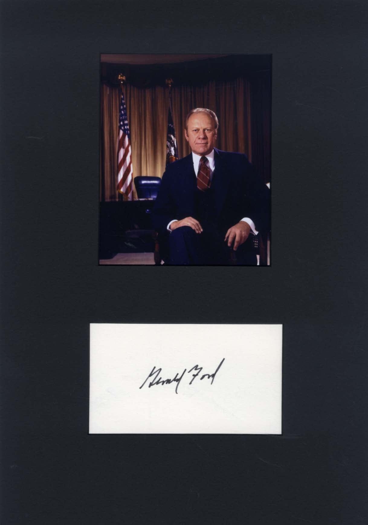 Gerald Ford Autograph Autogramm | ID 14872296980861