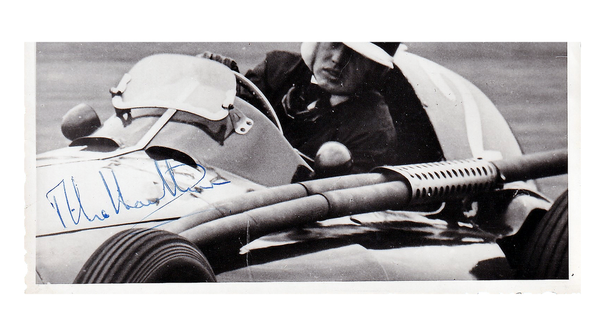 Mike Hawthorn Autograph Autogramm | ID 16018498388349