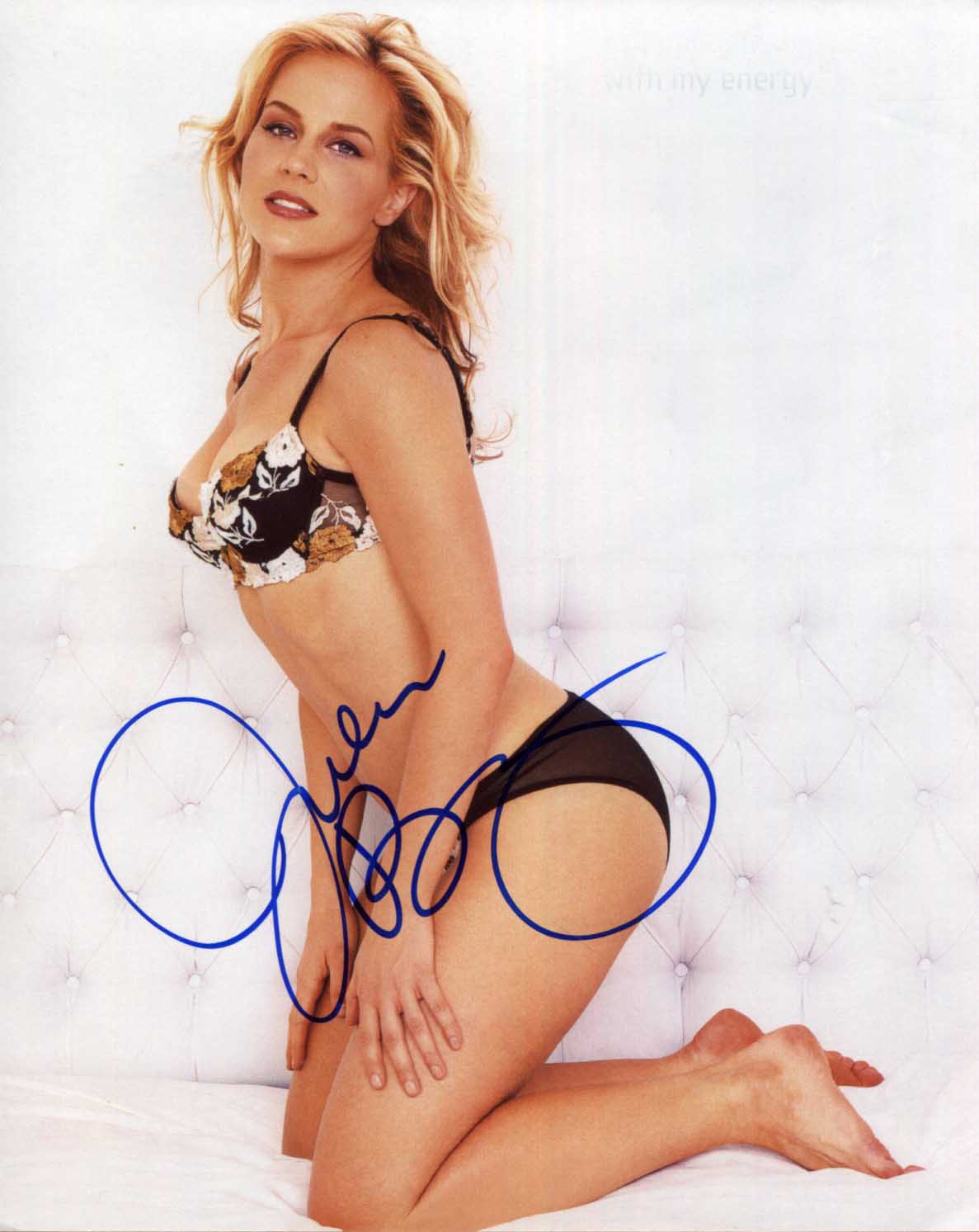 Julie  Benz Autograph Autogramm | ID 8547928014997