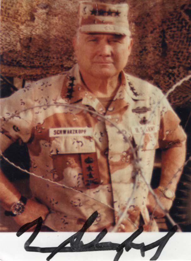 Norman Schwarzkopf Jr. Autograph Autogramm | ID 8546488746133