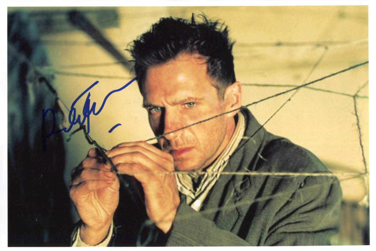 Ralph Fiennes Autograph Autogramm | ID 8553356591253