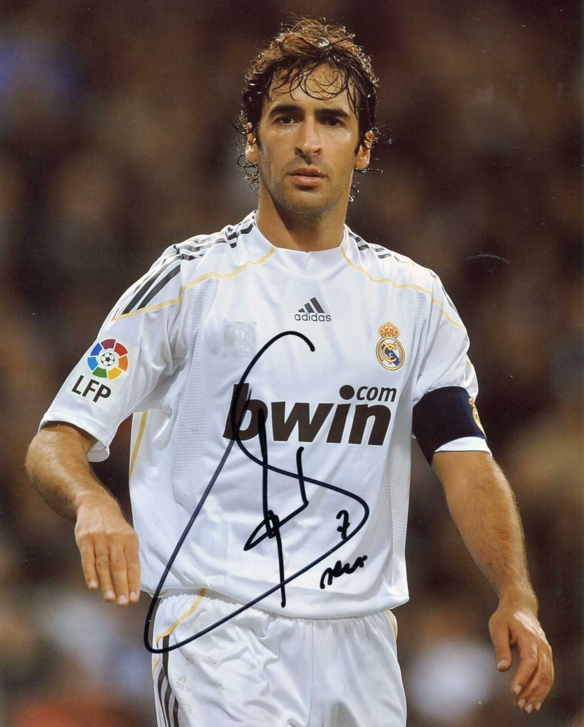 Raúl  González Blanco Autograph Autogramm | ID 14857952493949