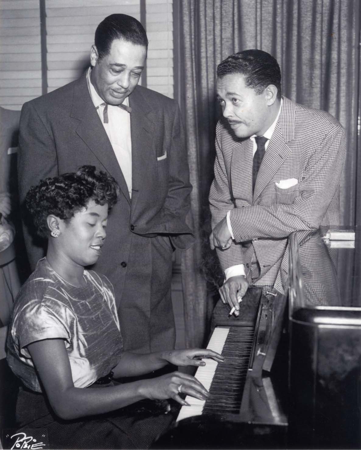 Sarah Vaughan Autograph