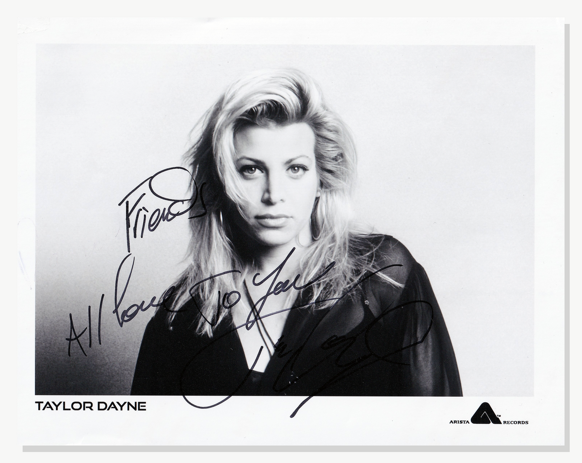 Taylor Dayne Autograph Autogramm | ID 16019031097725