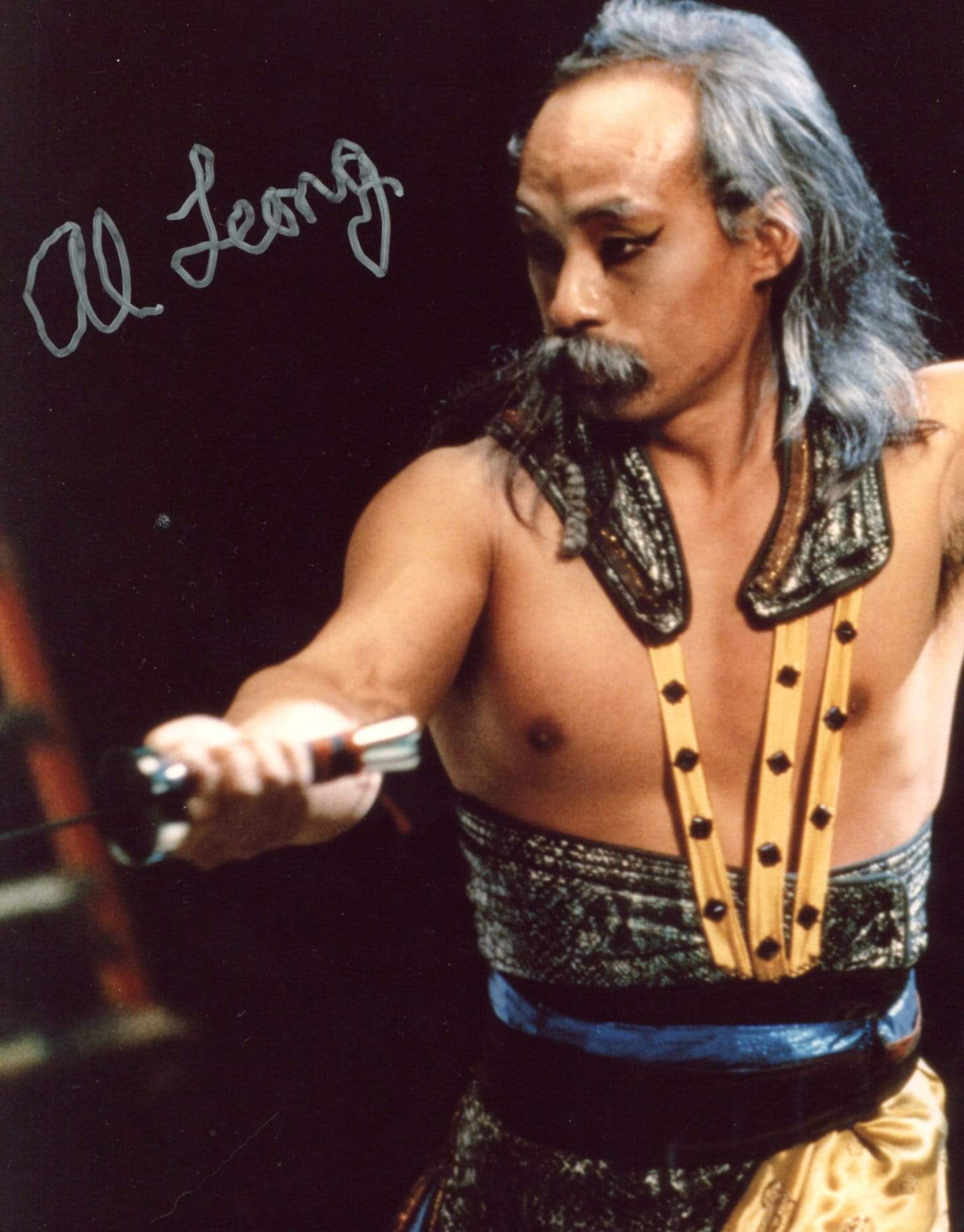 Leong, Al autograph