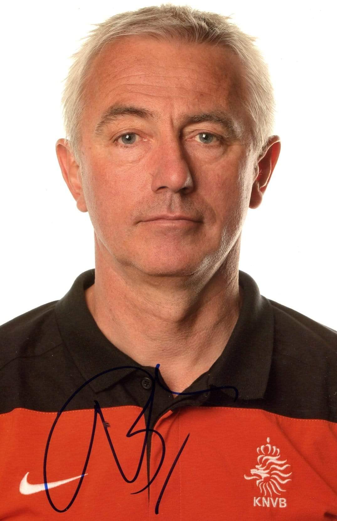 van Marwijk, Bert autograph