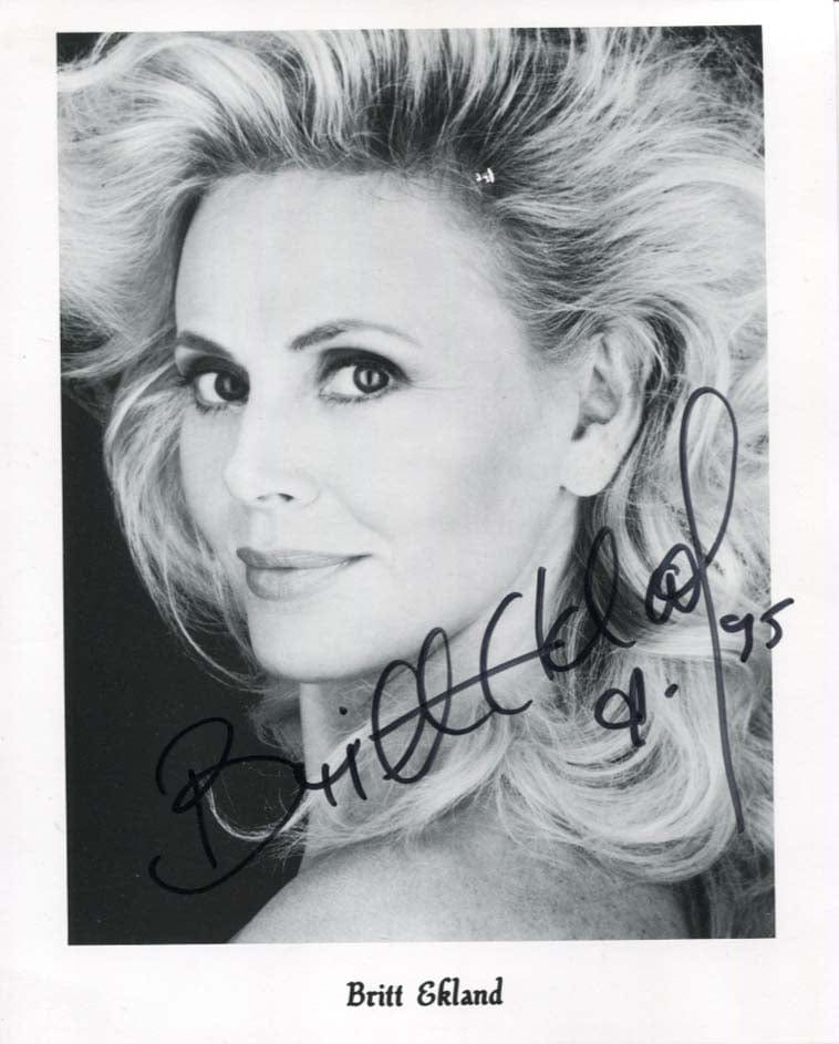 Britt Ekland Autograph Autogramm | ID 7399659405461