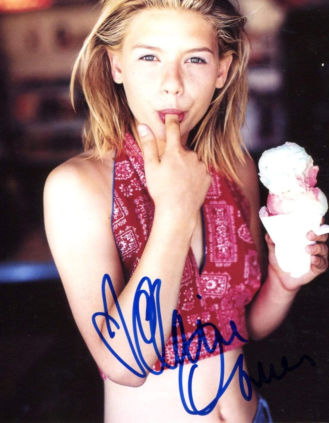 Danes, Claire autograph