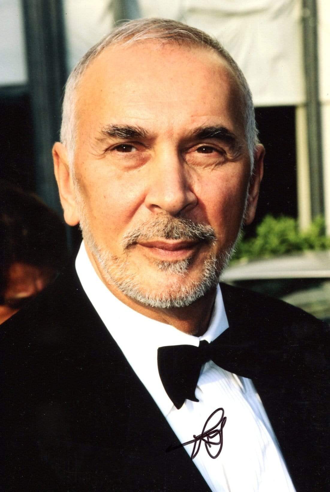 Langella, Frank autograph