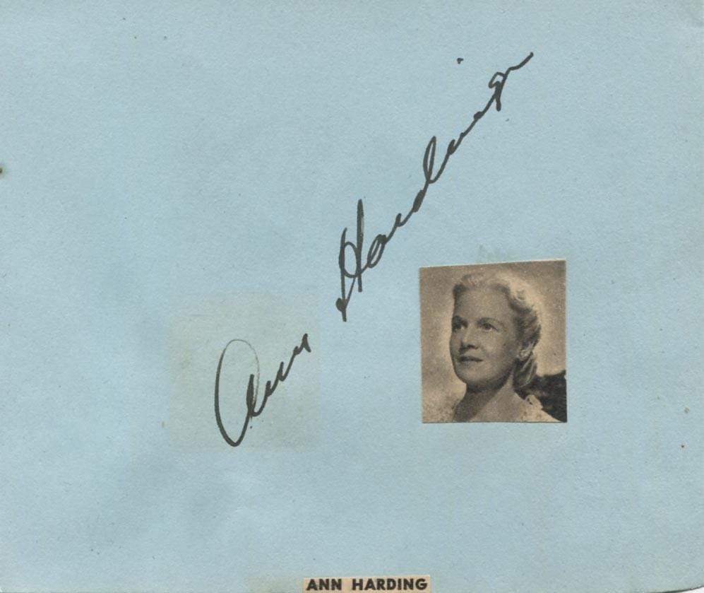 MacRae, Gordon autograph