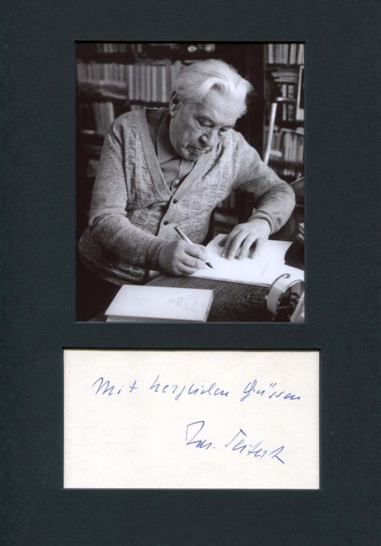 Jaroslav Seifert Autograph Autogramm | ID 7314654331029