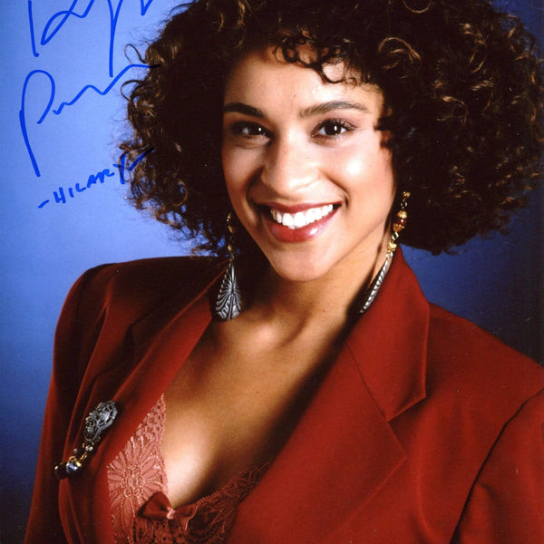 Porno eri yashirincha xotinining dugonasini sikdi va uning mushukiga tushdi