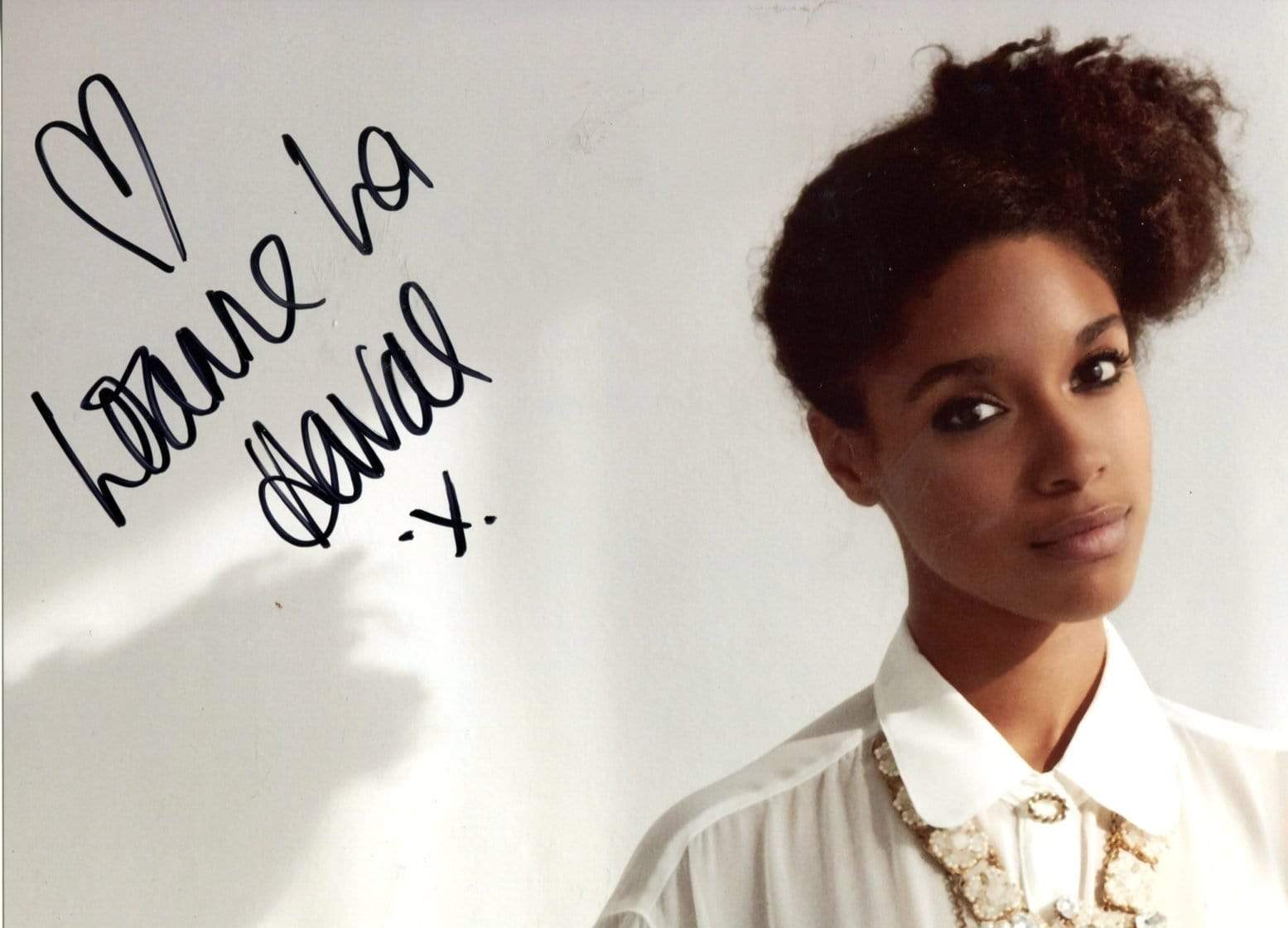 Lianne La Havas autograph