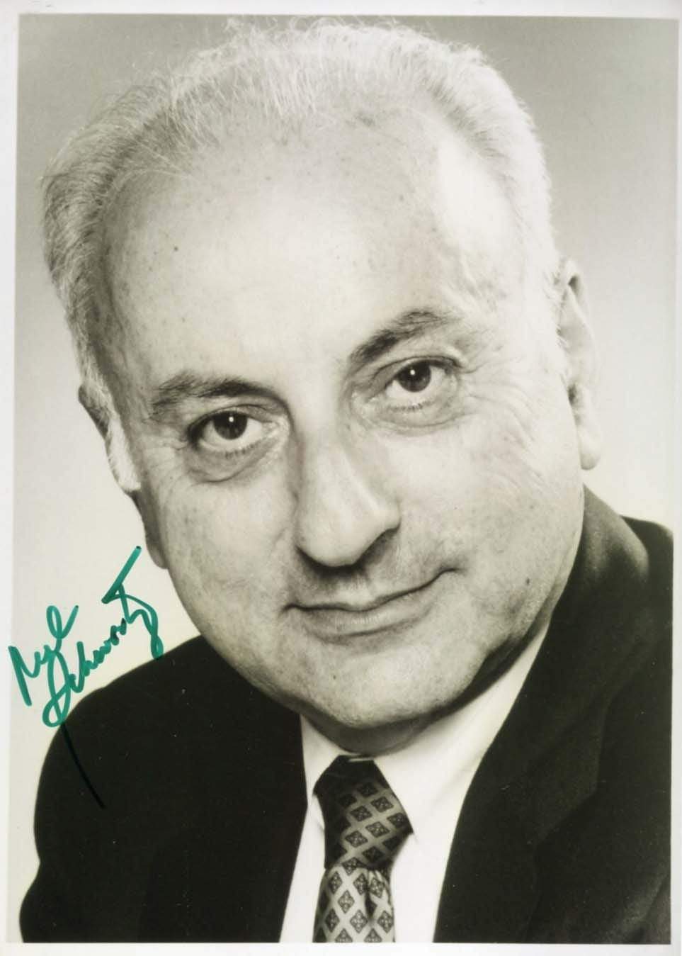 Schwartz, Melvin autograph